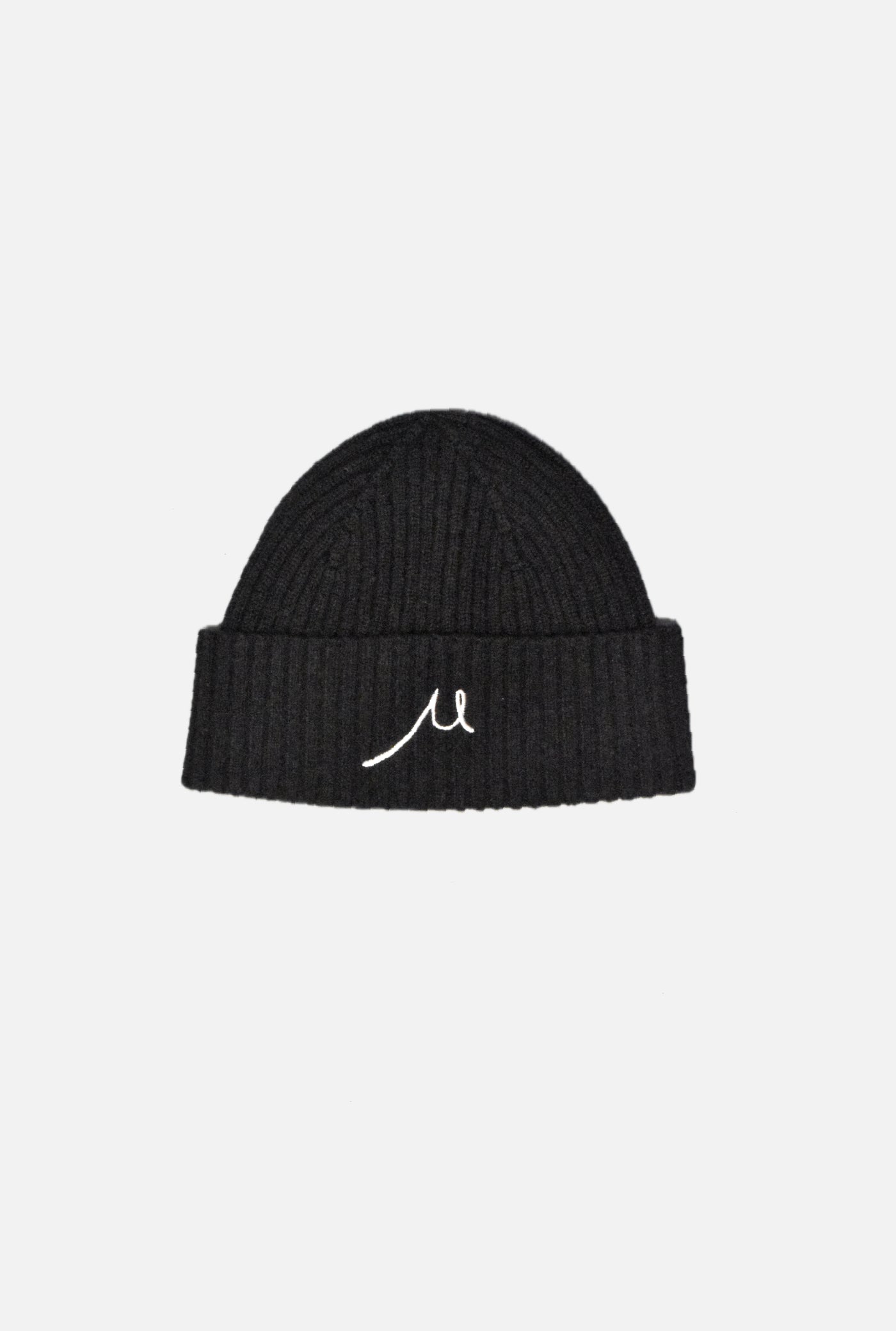 M - Black Beanie