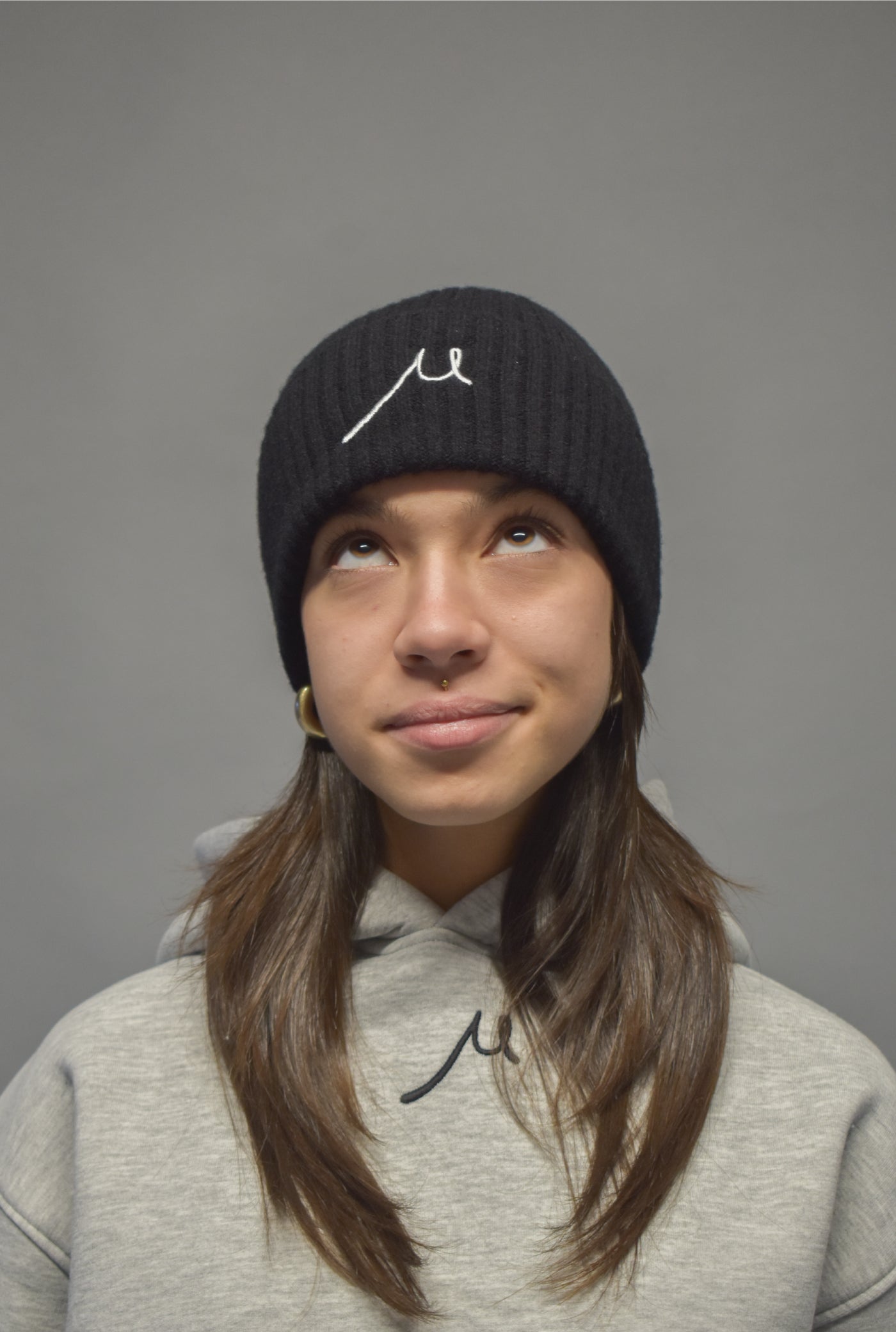 M - Black Beanie